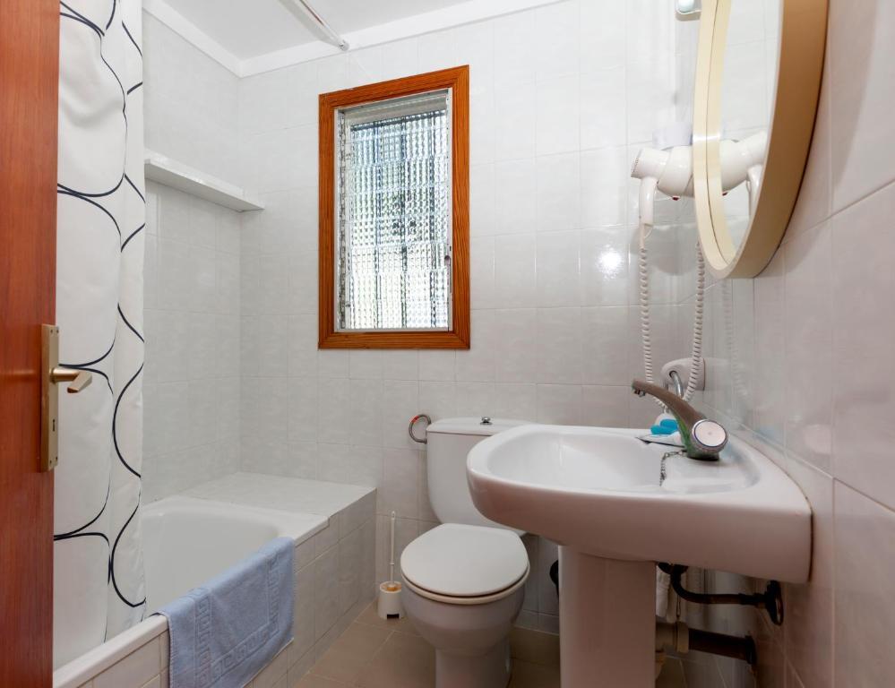 Apartamentos Leo Puerto Pollensa Habitación foto